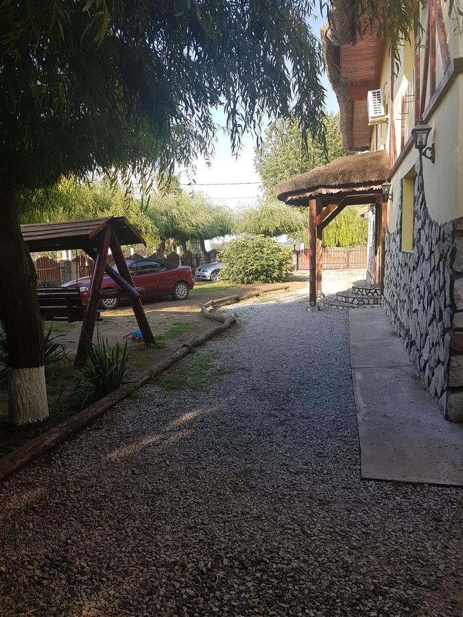 Constantin Si Elena Hotel Dunavăţu de Jos Екстериор снимка