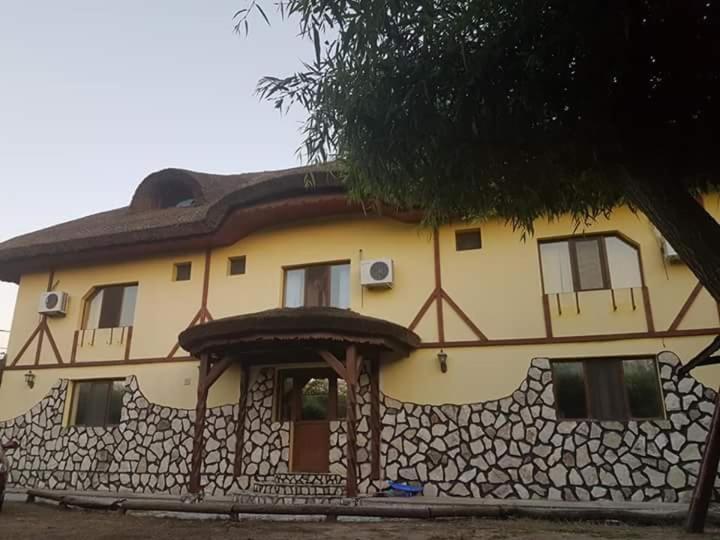 Constantin Si Elena Hotel Dunavăţu de Jos Екстериор снимка